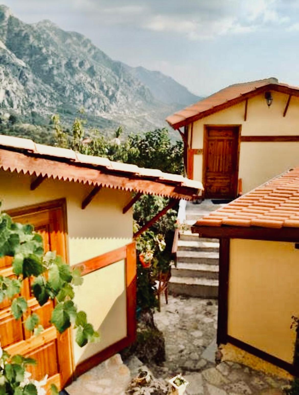 Rooms Emiliano Castle Of Kruja Dış mekan fotoğraf