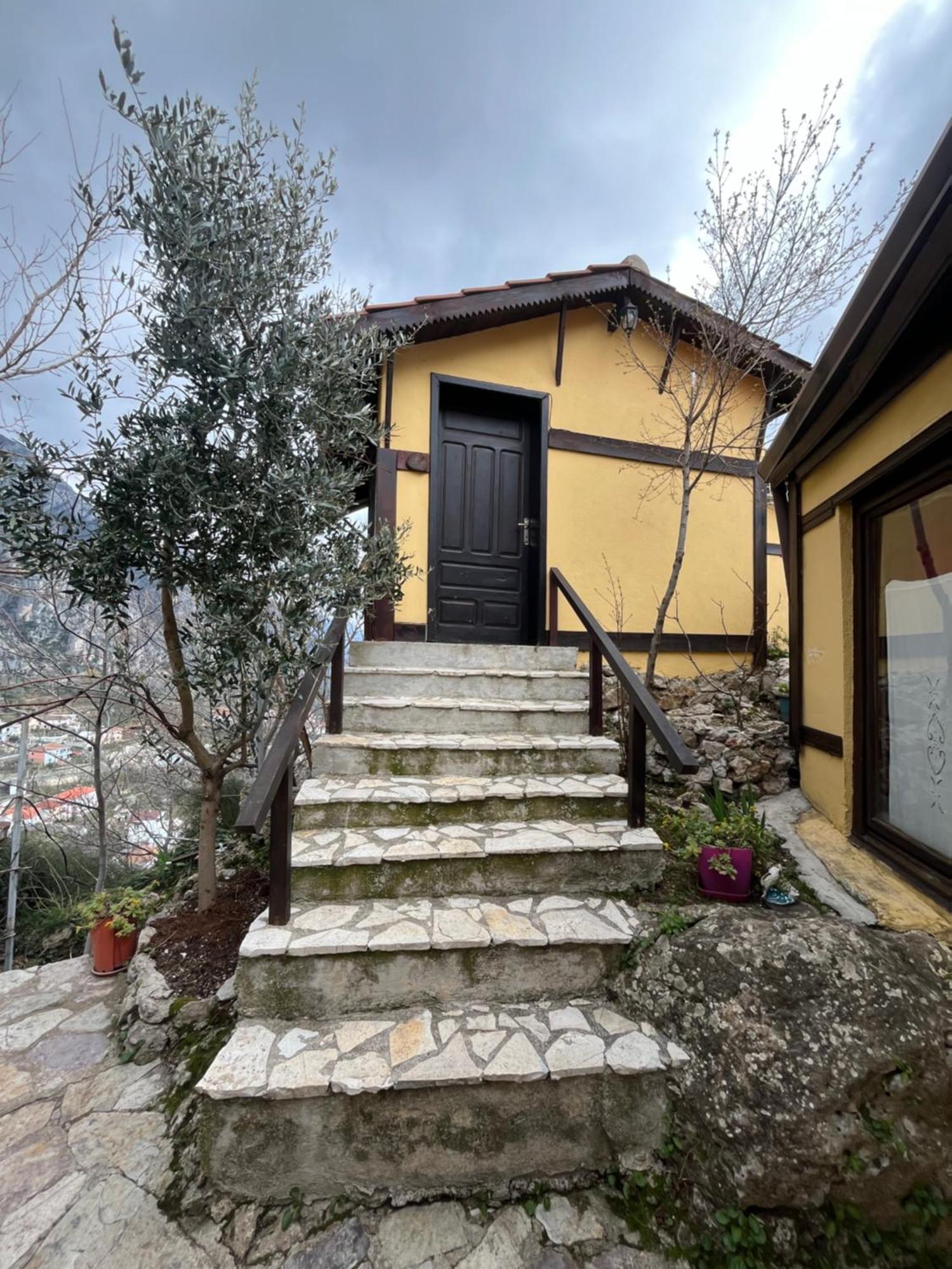 Rooms Emiliano Castle Of Kruja Dış mekan fotoğraf