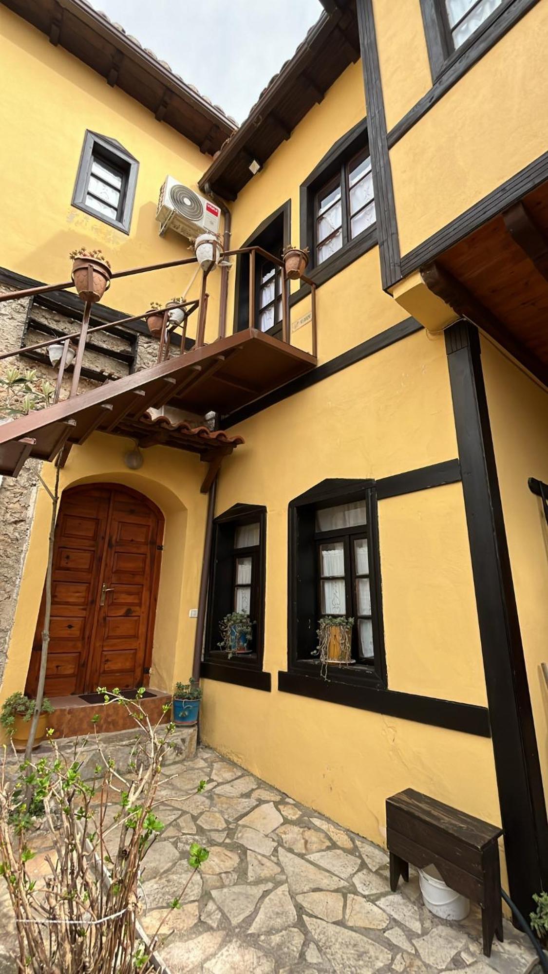 Rooms Emiliano Castle Of Kruja Oda fotoğraf