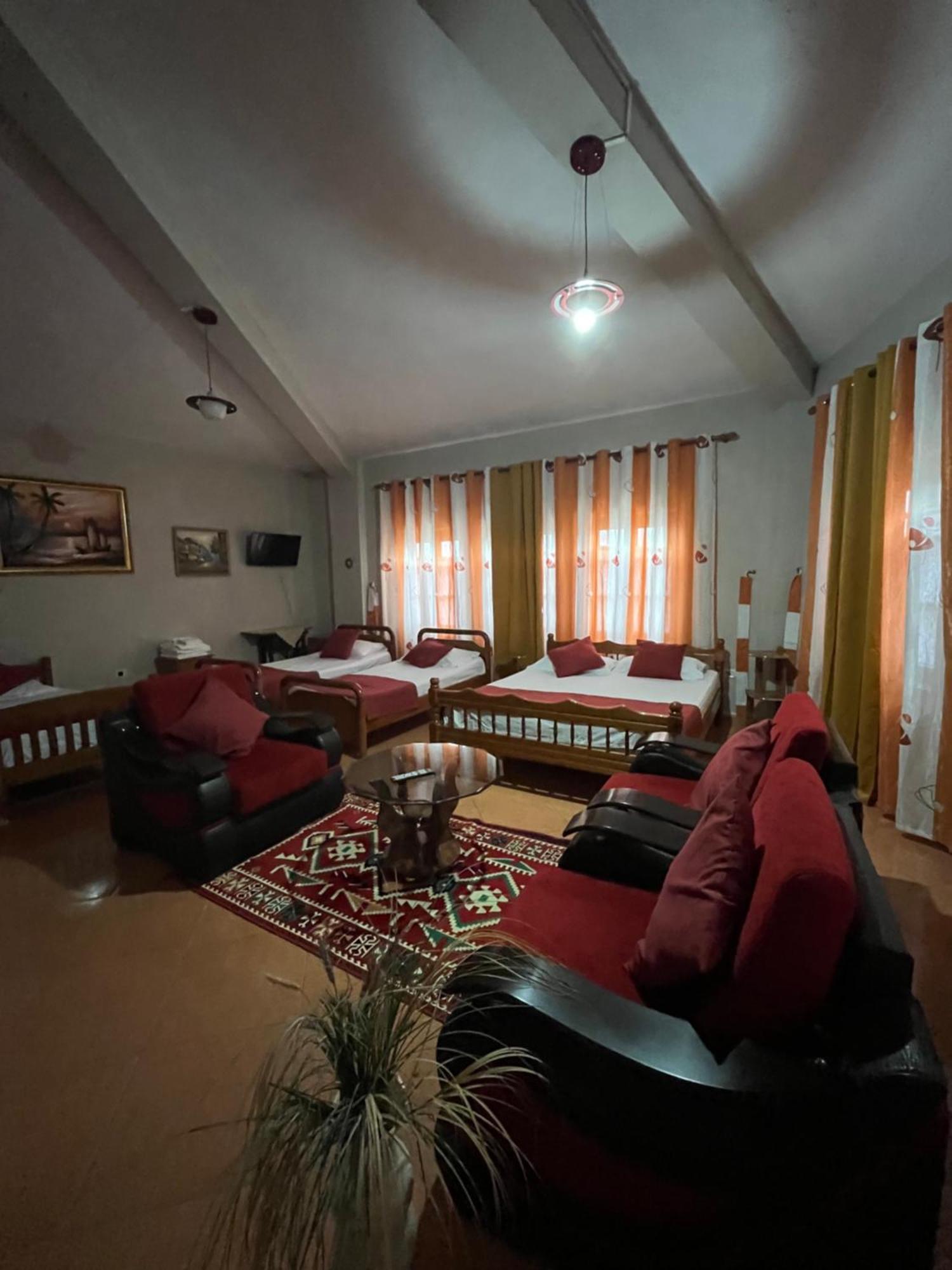 Rooms Emiliano Castle Of Kruja Oda fotoğraf